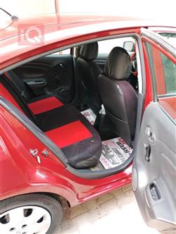 نيسان فيرسا